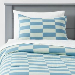 Pillowfort - Full/Queen Comforter Set Checkers - Pillowfort Blue